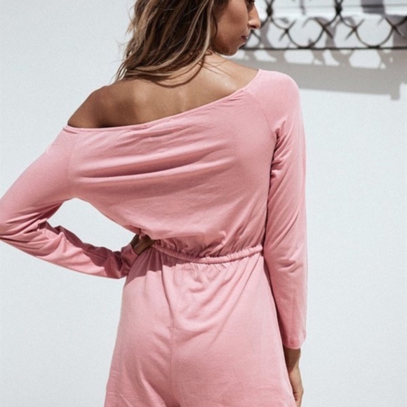 Amanda - Picture 3 of 4